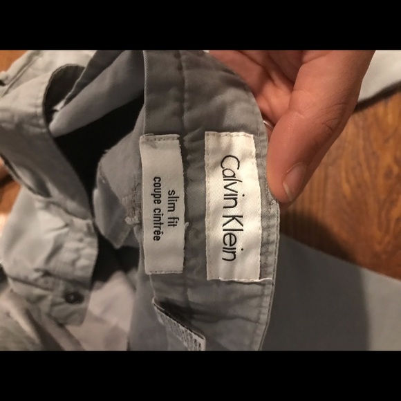 Calvin Klein grey cargo pants - Picture 4 of 4